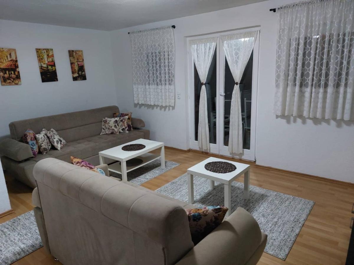 Holiday Home Adna Bihać Dış mekan fotoğraf