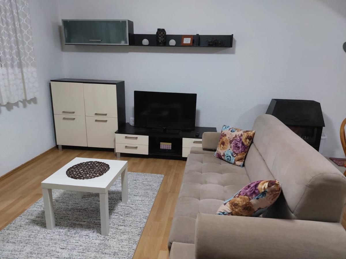 Holiday Home Adna Bihać Dış mekan fotoğraf